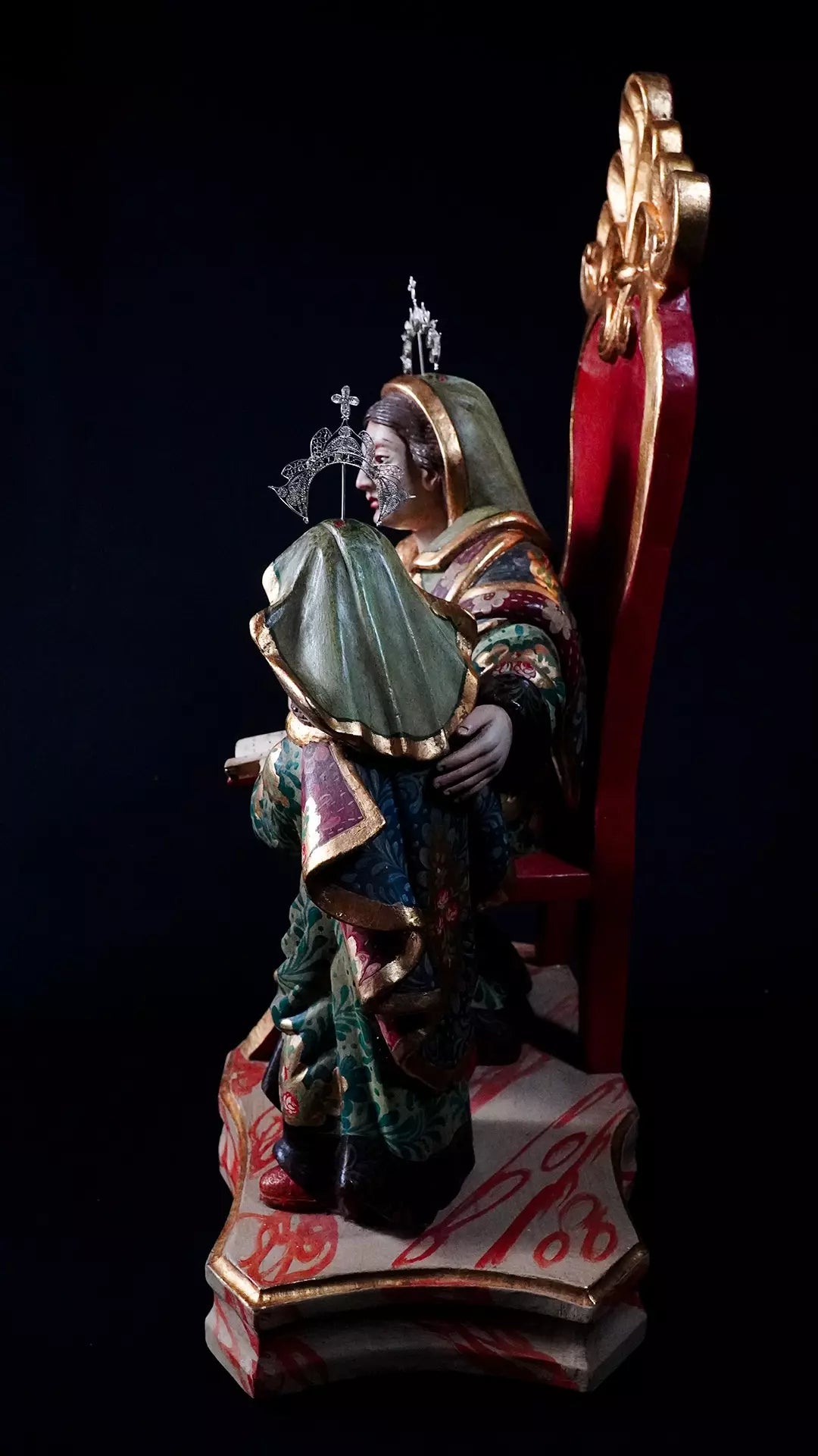 Maravilhosa Sant’Ana Mestra com Nossa Senhora Menina